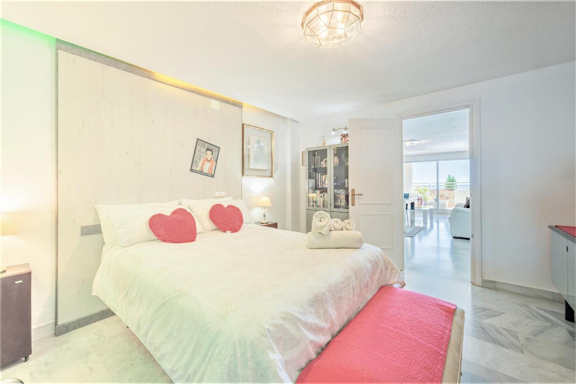 Beachfront Apartment Marbella Center エクステリア 写真
